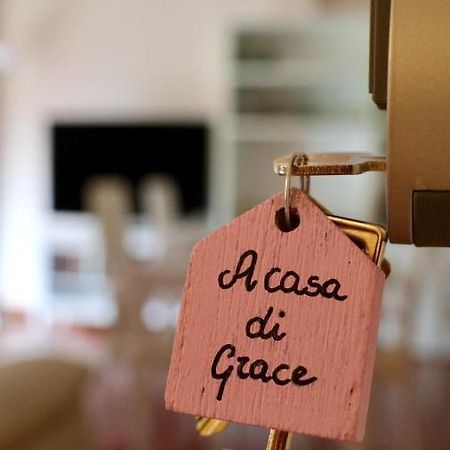 A Casa Di Grace Bed & Breakfast Basiglio Dış mekan fotoğraf
