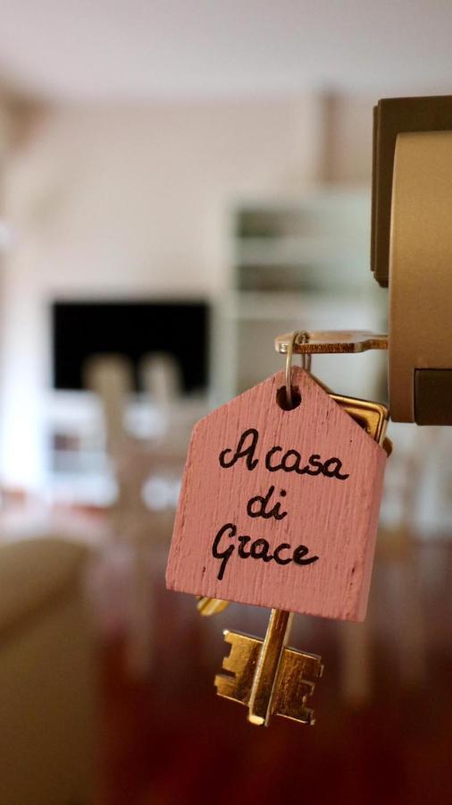 A Casa Di Grace Bed & Breakfast Basiglio Dış mekan fotoğraf