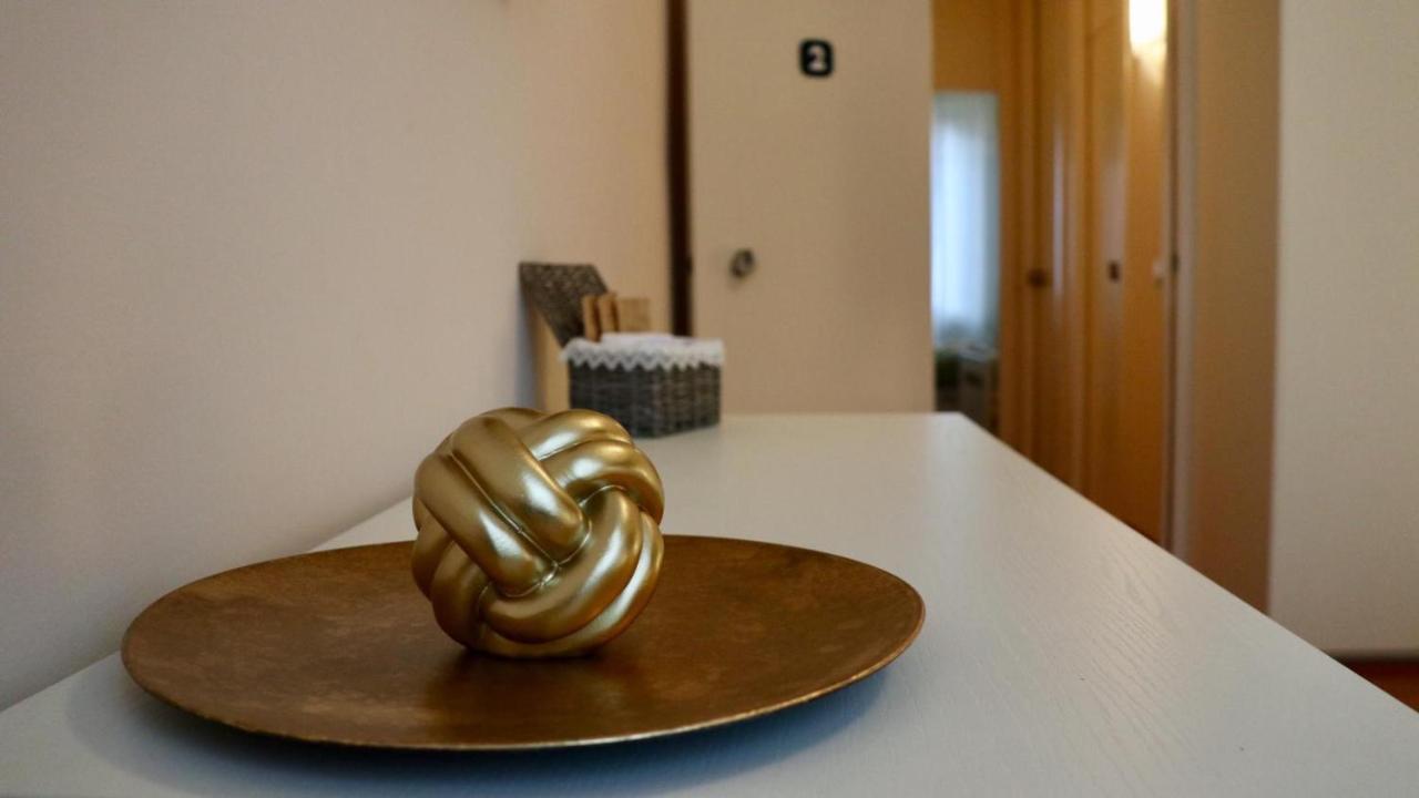A Casa Di Grace Bed & Breakfast Basiglio Dış mekan fotoğraf
