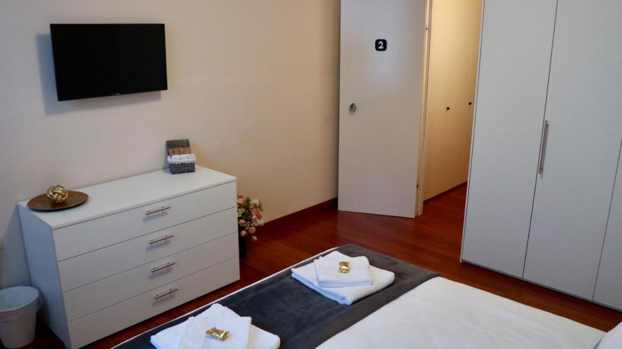 A Casa Di Grace Bed & Breakfast Basiglio Dış mekan fotoğraf